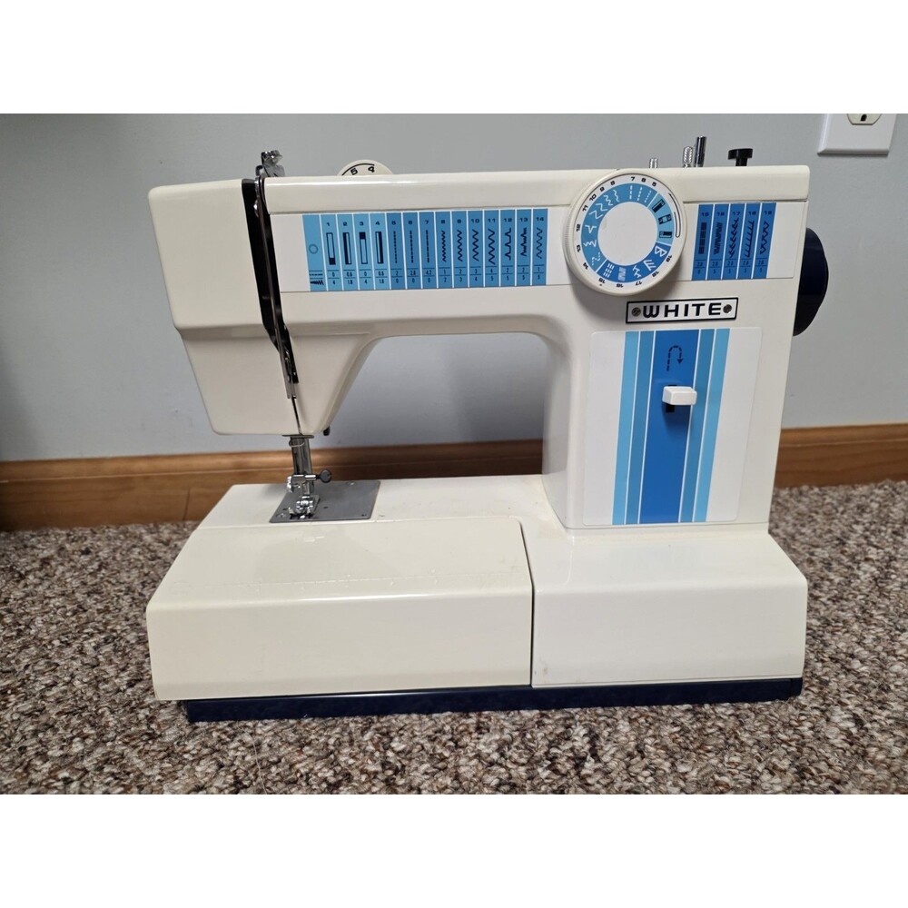 White 1510 Heavy Duty Domestic Sewing Machine All Metal Untested No Pedal